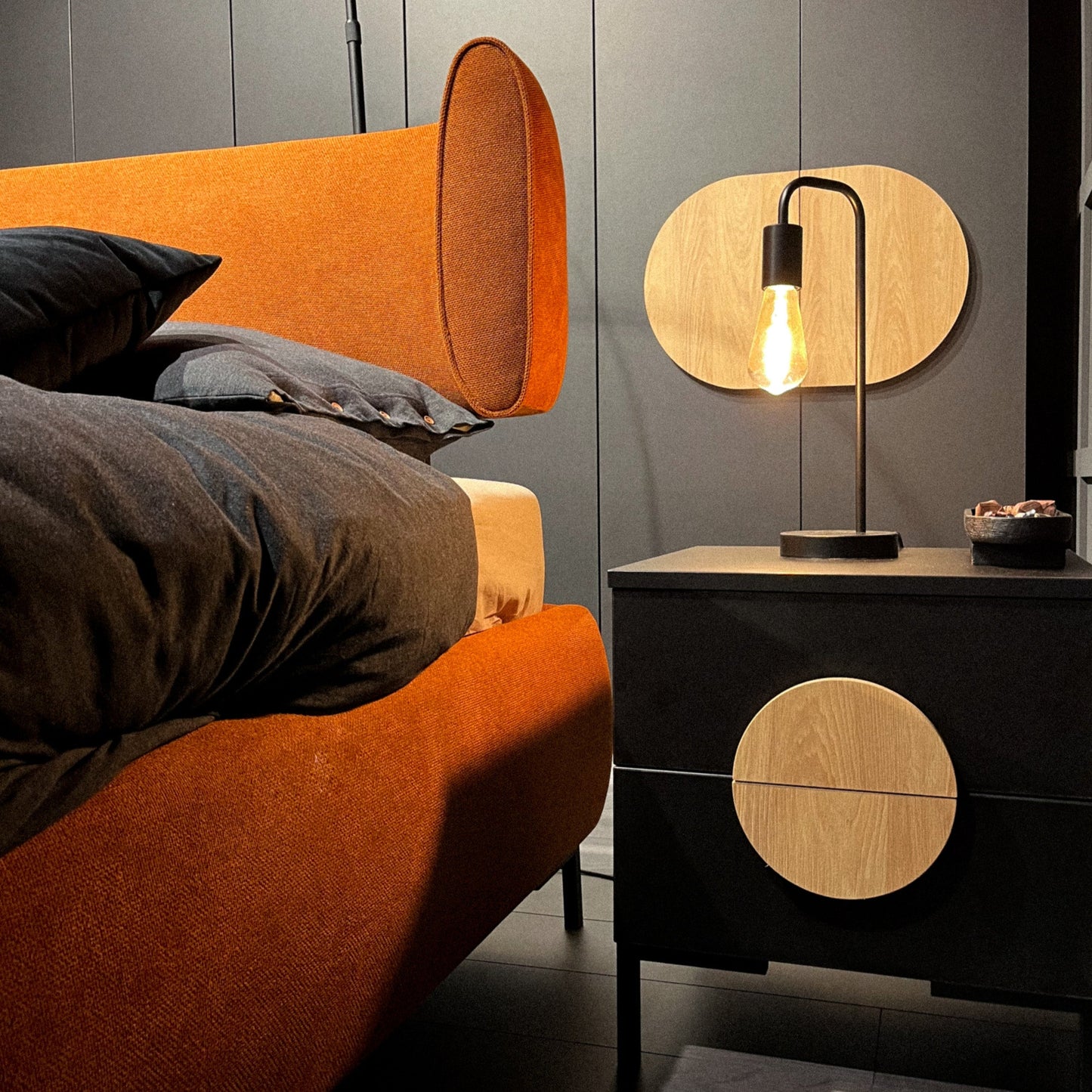 NE Ovalo Bedside Table – 2 Drawers