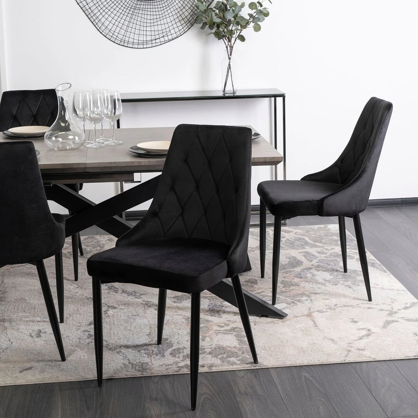 Elite CORK Black Velvet Chair – A Statement of Elegance & Comfort