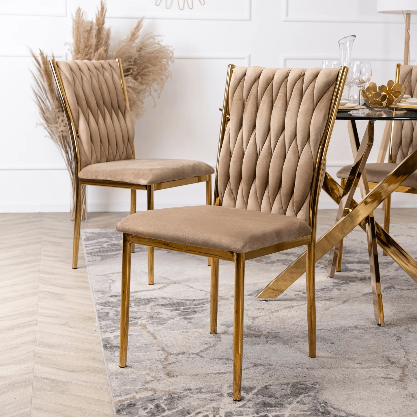 Elite DAN Chair – Beige Velvet & Gold Frame