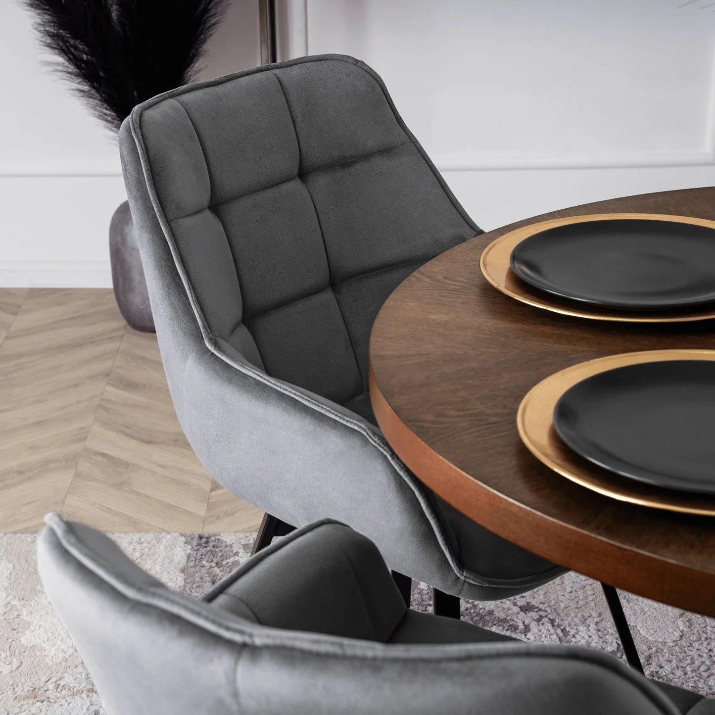 Elite LUNA Grey Velvet Swivel Chair – Modern Comfort with Style