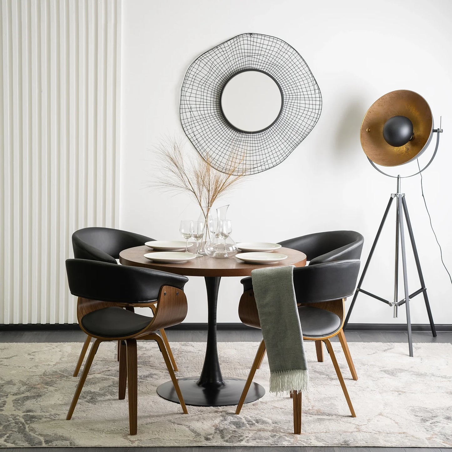 Elite OHIO Black Chair – A Fusion of Modern Elegance & Comfort