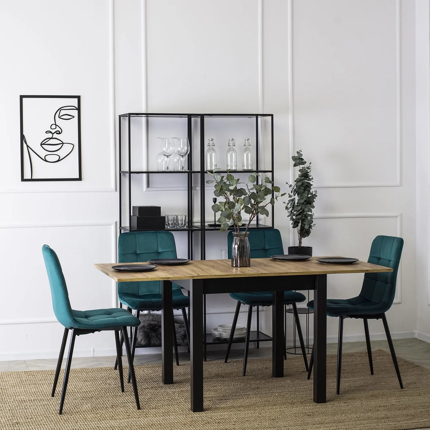 Elite PERU Turquoise Velvet Chair – A Stylish Pop of Color and Comfort