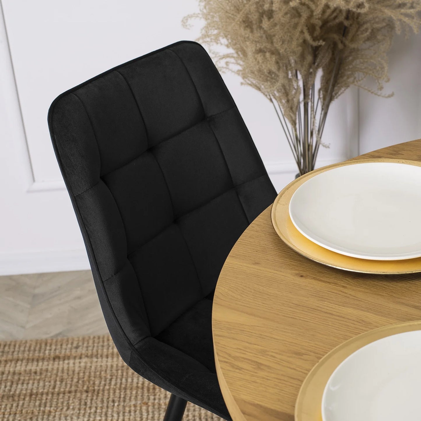 Elite RIO Black Velvet Chair – Sophistication Meets Comfort