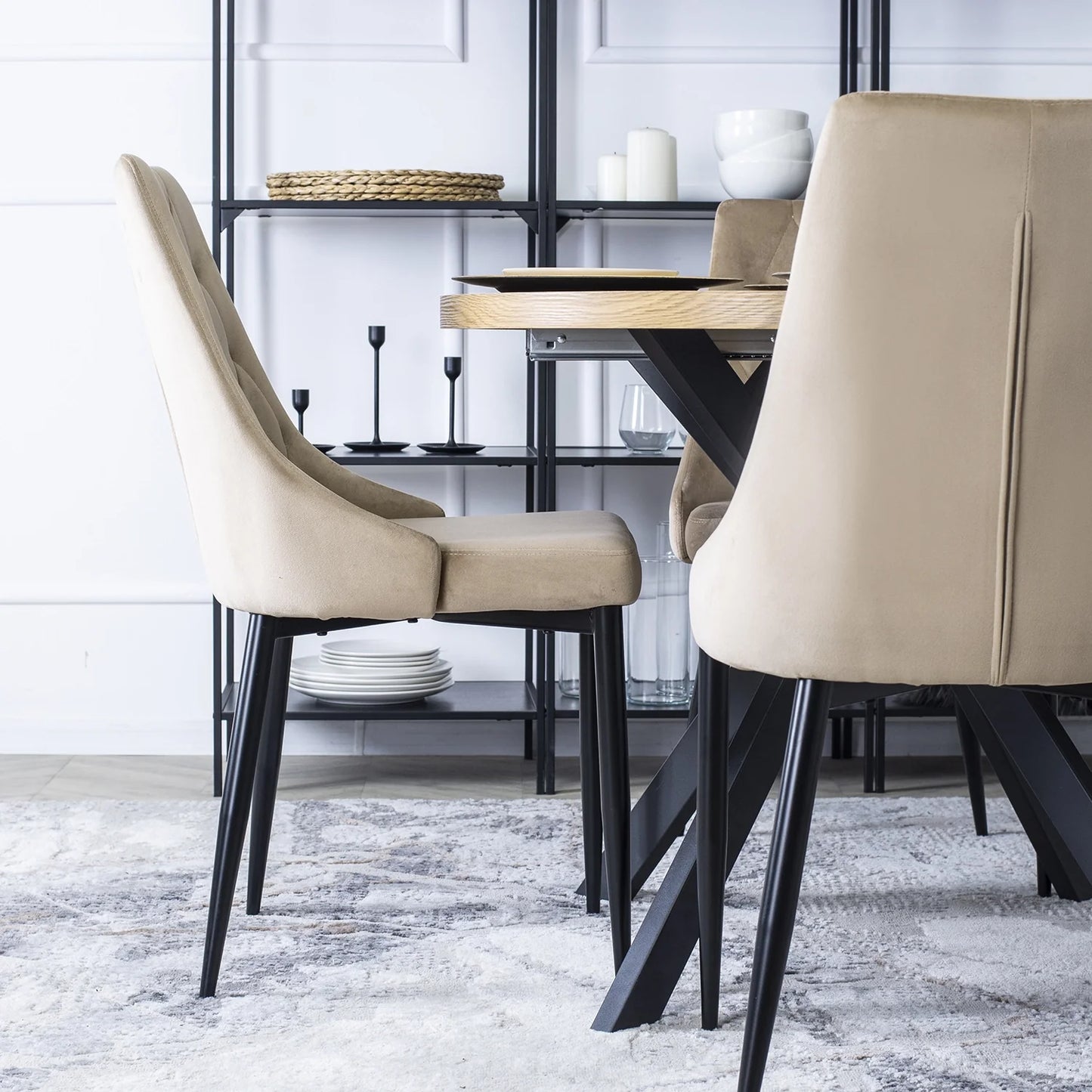 Elite CORK Beige Velvet Chair – Timeless Elegance for Your Interior