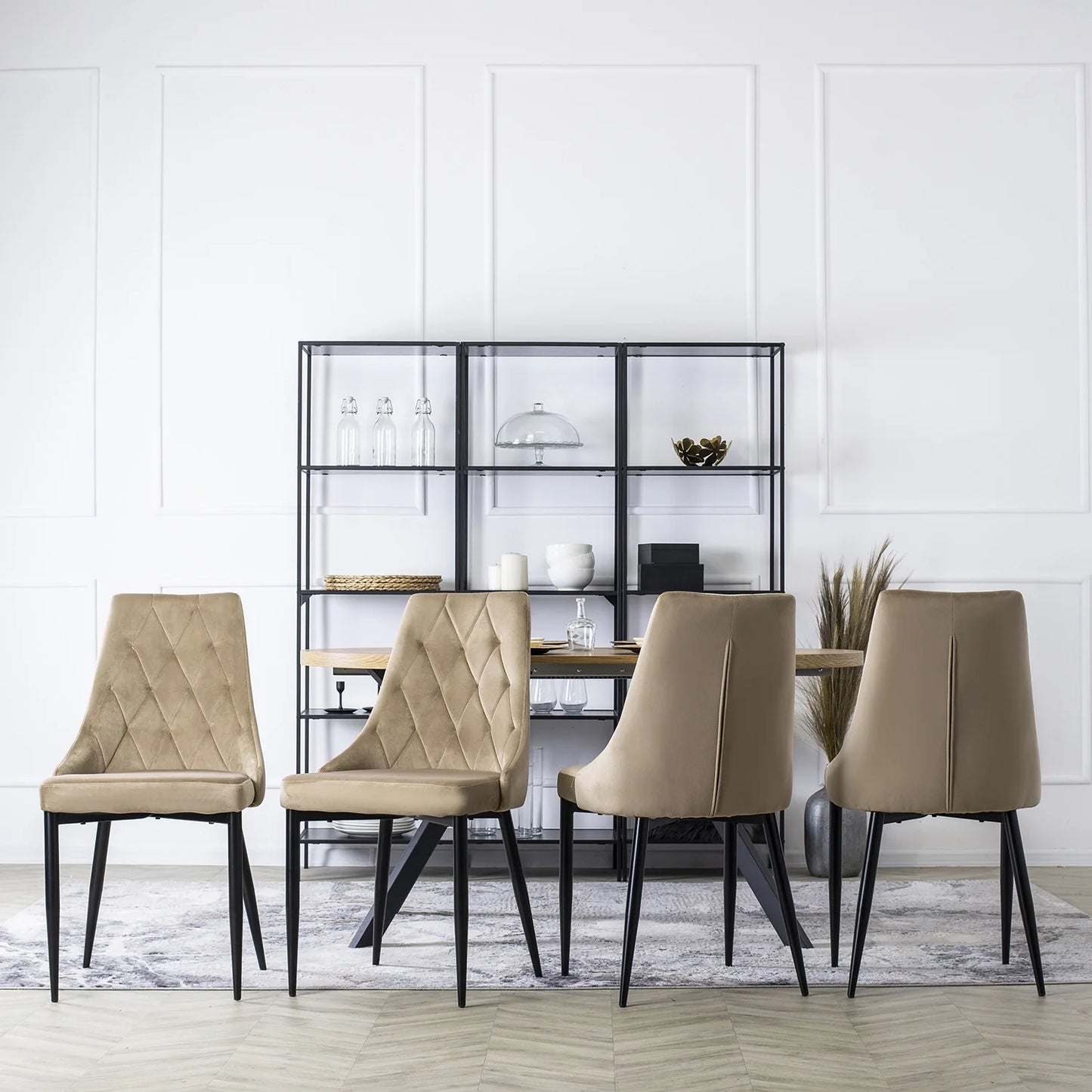 Elite CORK Beige Velvet Chair – Timeless Elegance for Your Interior