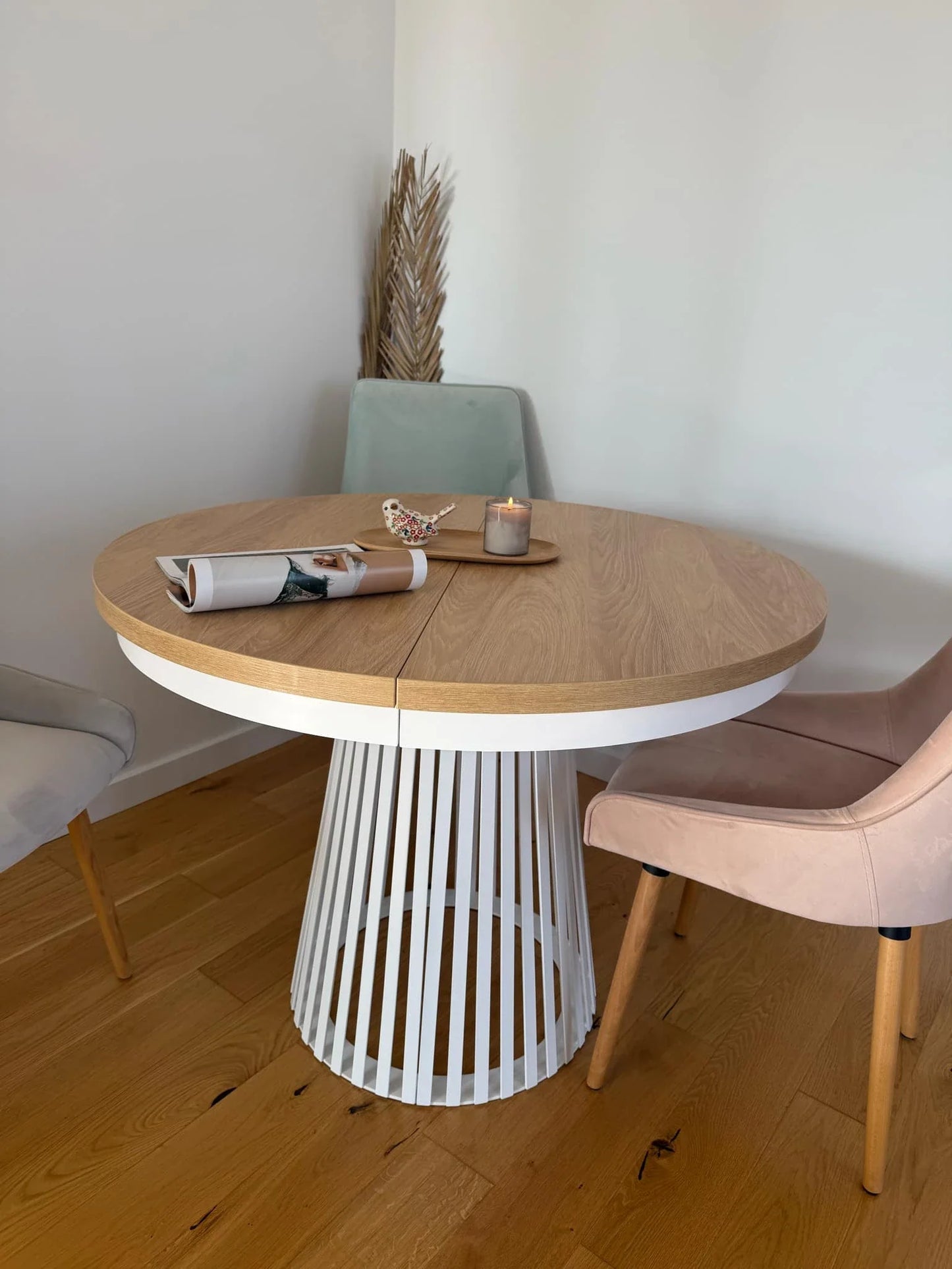 Redpak Nelly Ø120 cm Extendable Dining Table with Metal Slat Base