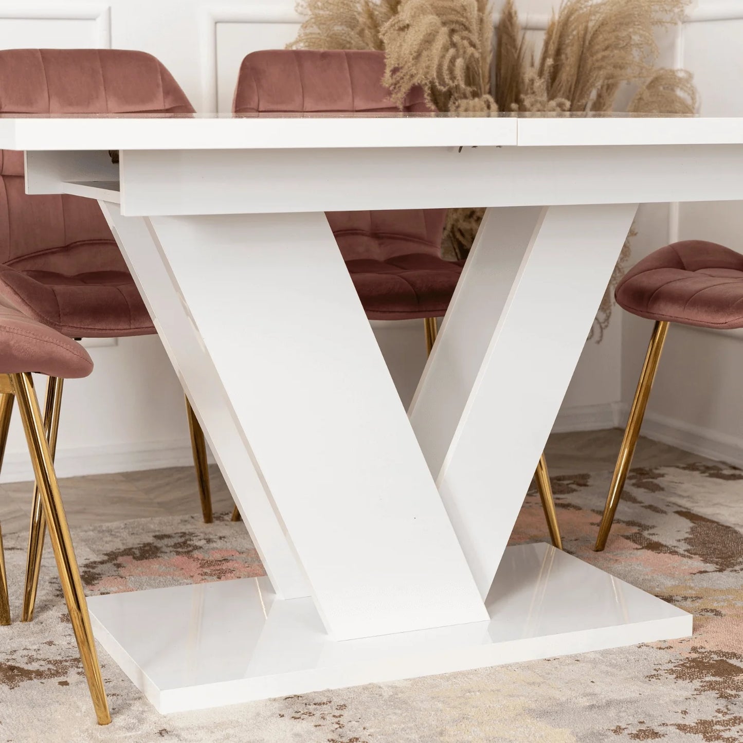 Elite CLARK Extendable Dining Table – White Gloss (120-160 cm)