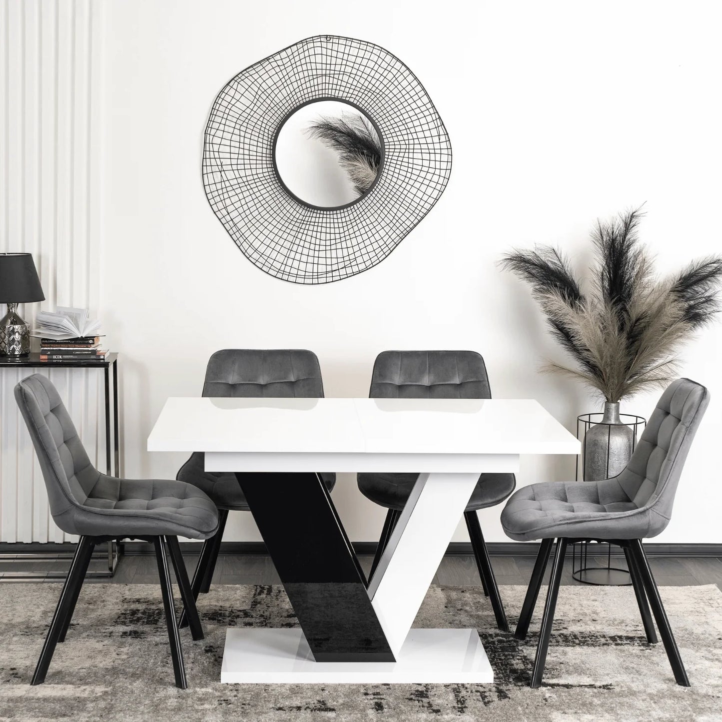 Elite CLARK Extendable Dining Table – White/Black Gloss (120-160 cm)