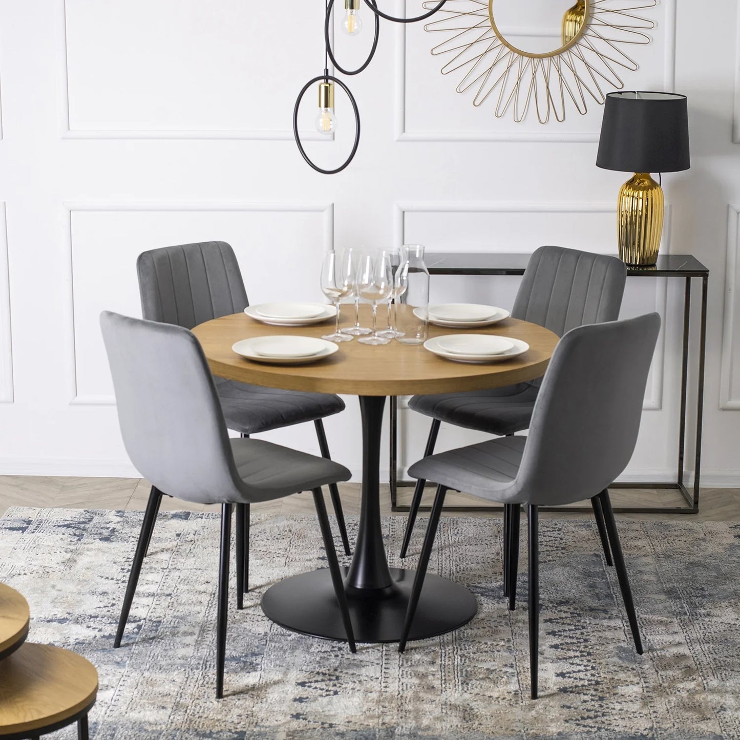 Elite LINO Round Dining Table – A Modern Statement Piece