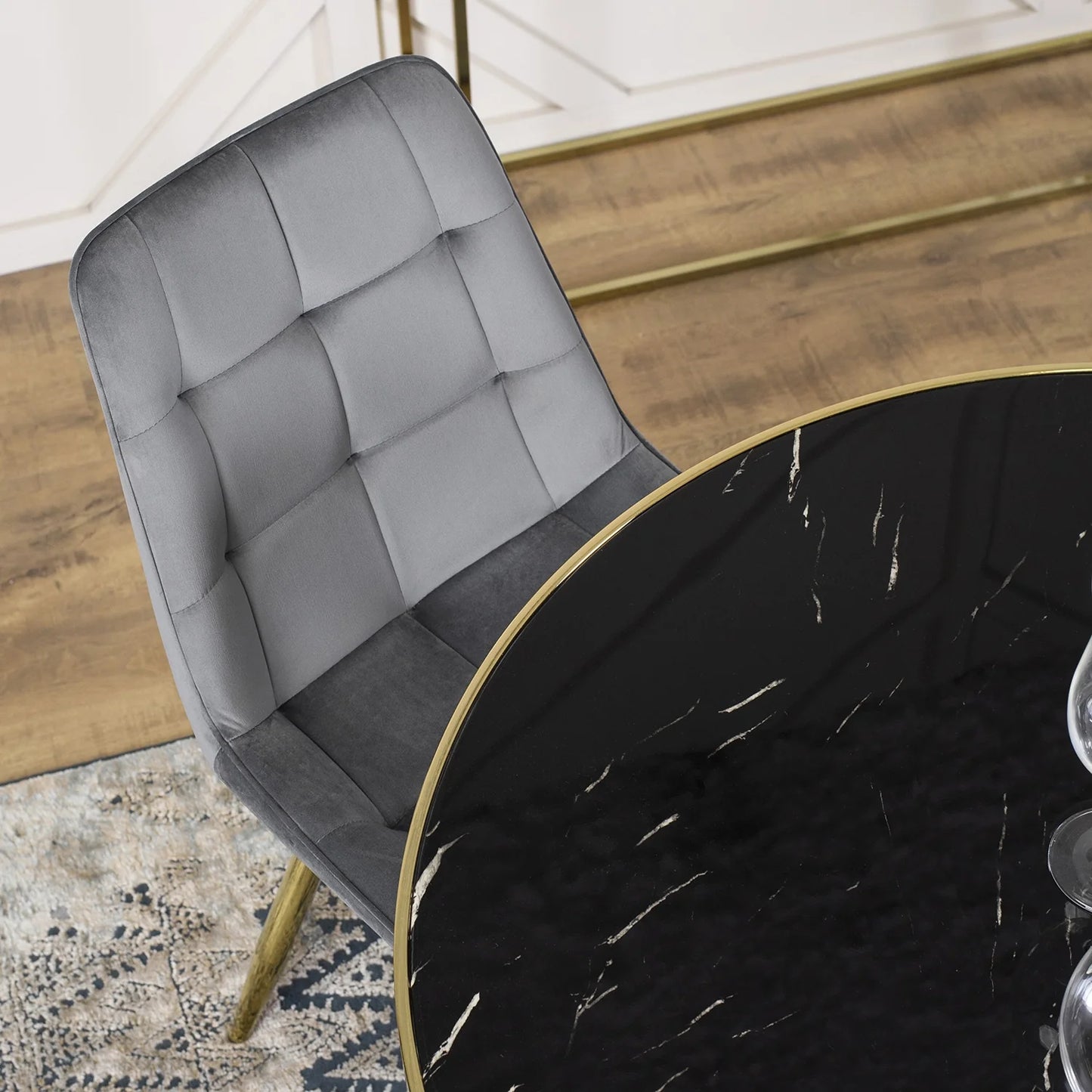 Elite TINGA 100 cm Round Dining Table – Black Marble/Gold